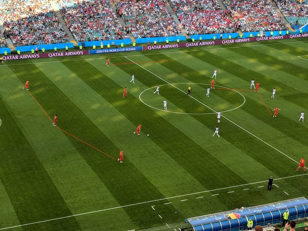 在一线队中 在一线队中